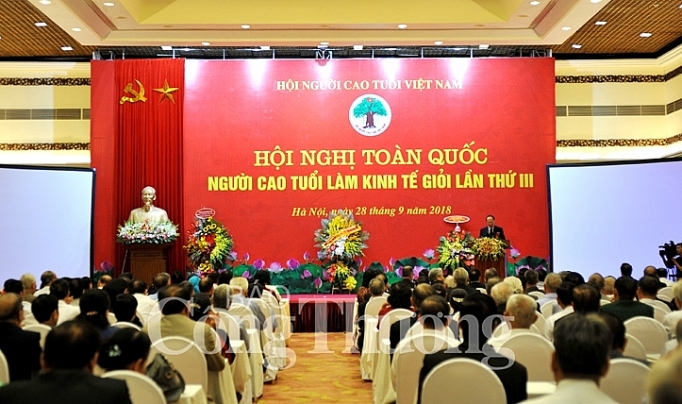 242 người cao tuổi làm kinh tế giỏi được tôn vinh tại hội nghị