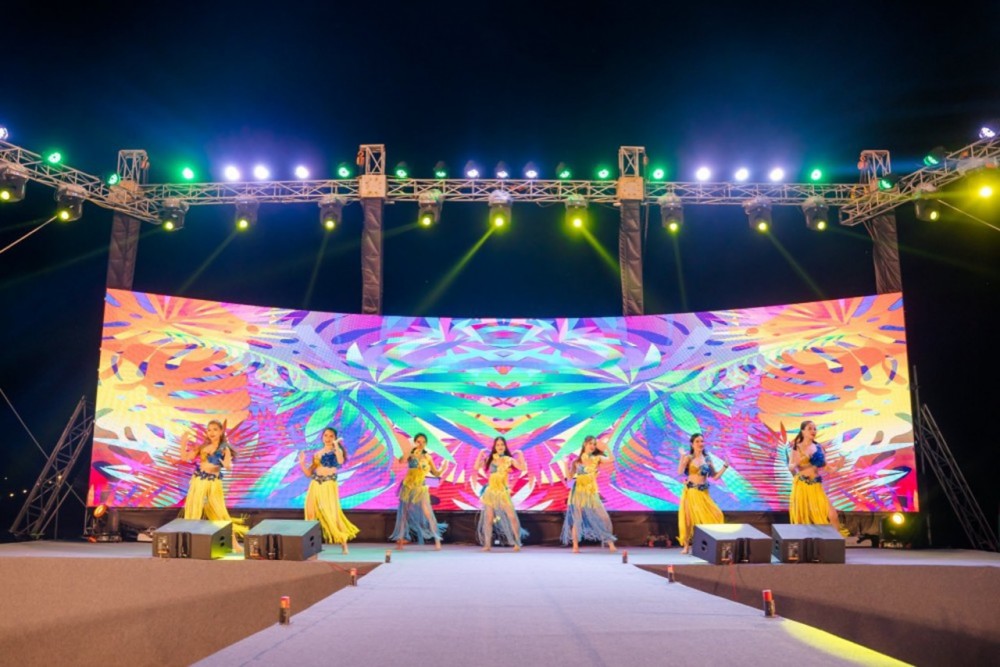 Trải nghiệm lễ hội đa sắc màu tại Regal Legend Quang Binh dịp Lễ 2/9