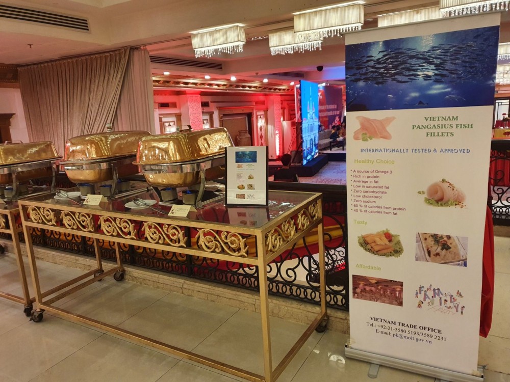 Quảng bá sản phẩm phi-lê cá basa và thanh long Việt Nam tại thị trường Pakistan