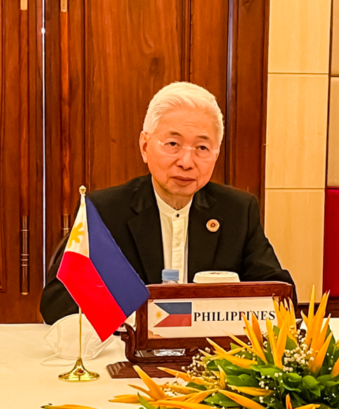 Bộ trưởng Bộ Công Thương Philippines Alfredo E. Pascual