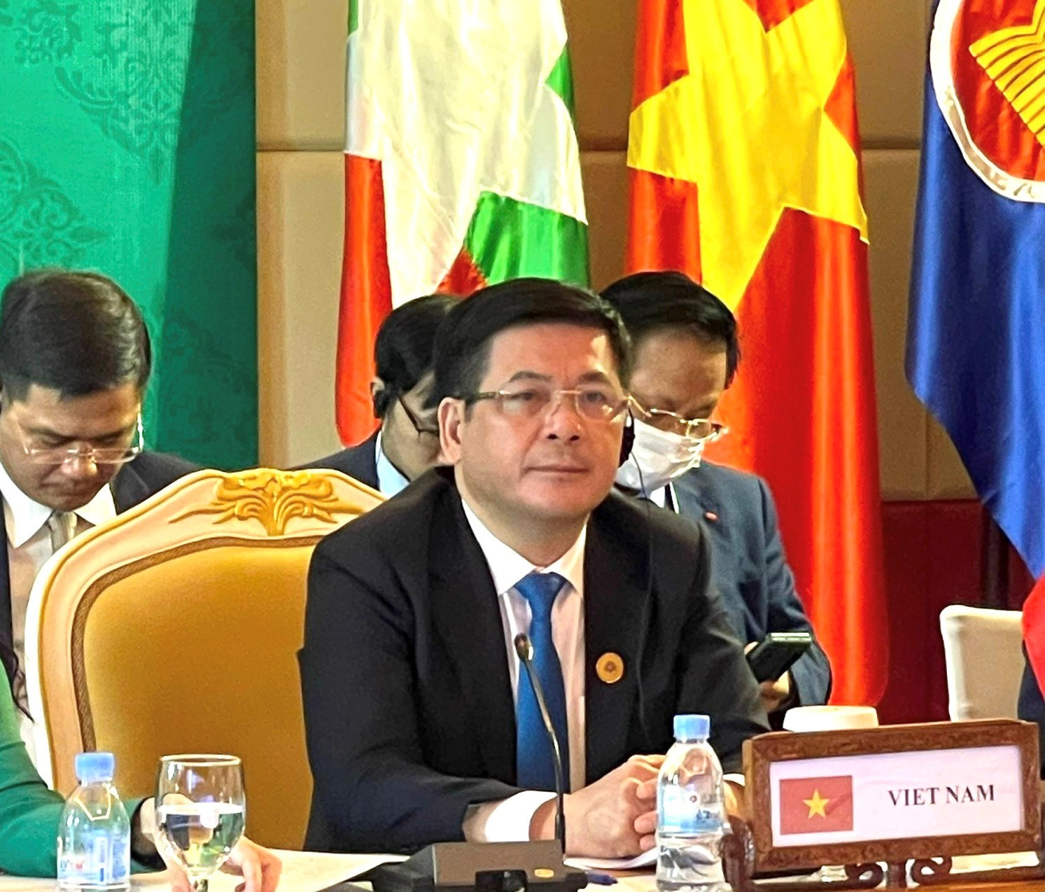 Bộ trưởng Nguyễn Hồng Diên chủ trì hội nghị Bộ trưởng Kinh tế CLMV lần thứ 14