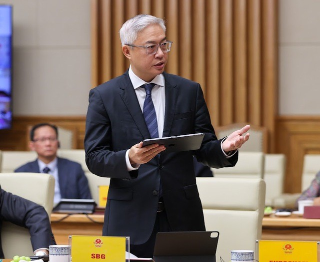 Phó Chủ tịch Hiệp hội Doanh nghiệp Singapore tại Việt Nam (SBG) lưu ý đến tầm quan trọng của việc phát triển công nghiệp hỗ trợ trong nước nhằm giảm phụ thuộc vào nguyên liệu nhập khẩu