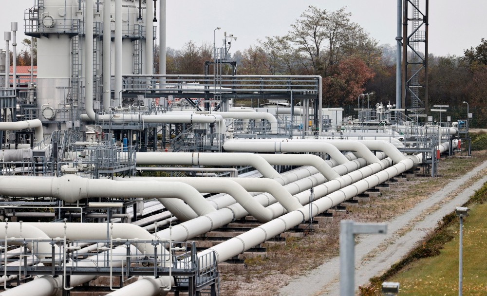 Các đường ống dẫn khí đốt tại một trạm nén khí ở Mallnow - Đức 