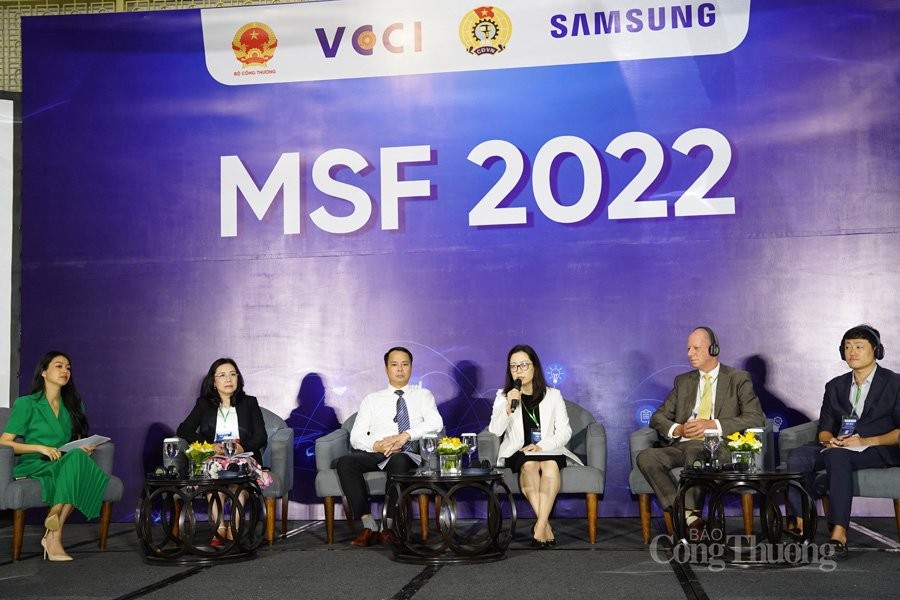 phiên thảo luận về chủ đề: “Hỗ trợ năng lực và kết nối doanh nghiệp cung ứng tham gia chuỗi giá trị toàn cầu tại Việt Nam”
