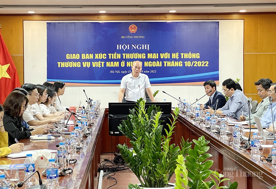 Hội nghị Giao ban xúc tiến thương mại với hệ thống Thương vụ Việt Nam ở nước ngoài tháng 10
