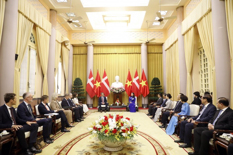 Phó Chủ tịch nước Võ Thị Ánh Xuân đã chủ trì lễ đón, hội đàm với Thái tử kế vị Đan Mạch và Công nương phu nhân