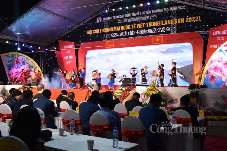 Khai mạc Hội chợ thương mại quốc tế Việt – Trung năm 2022 (Lạng Sơn 2022)