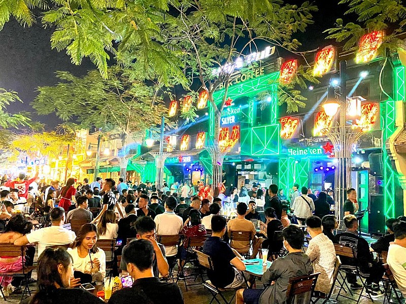 Kinh tế ban đêm “mỏ vàng” của Quảng Ninh. Bài 2: “Đánh thức” tiềm năng