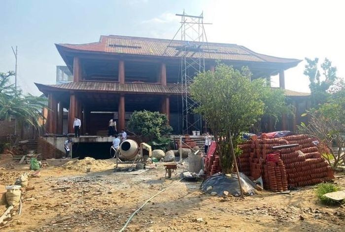 Xây “biệt phủ” trên đất nông nghiệp “đại gia” ở Quảng Ngãi bị xử phạt 75 triệu đồng