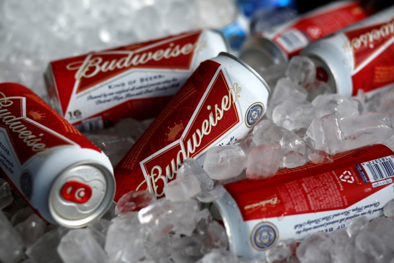 Budweiser đòi 47 triệu USD từ FIFA sau lệnh cấm bia tại World Cup 2022