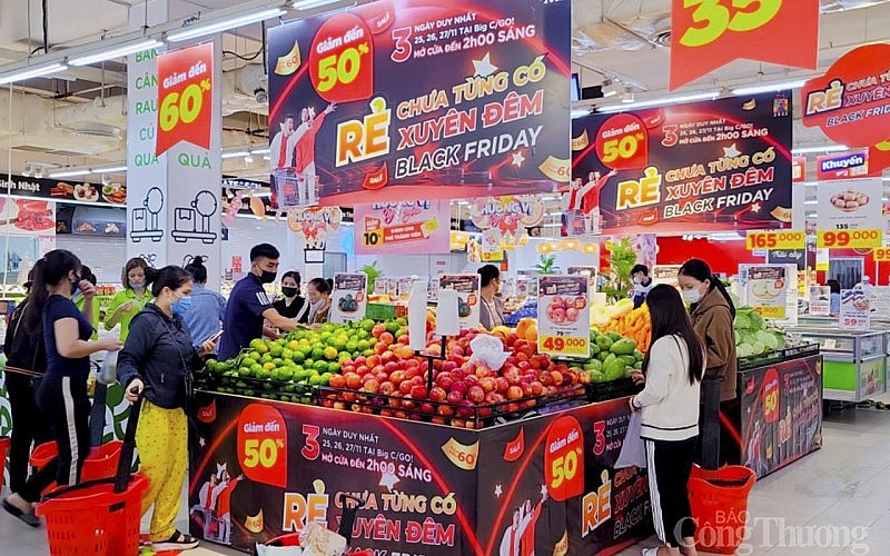 Black Friday năm 2022: Nhiều cửa hàng ở Nghệ An sale 'khủng'