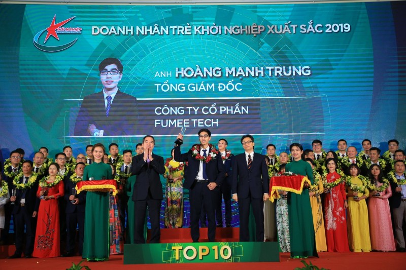 Với những đóng góp của mình trong ngành cơ khí, Hoàng Mạnh Trung đã được bình chọn là một trong 10 doanh nhân trẻ khởi nghiệp xuất sắc năm 2019