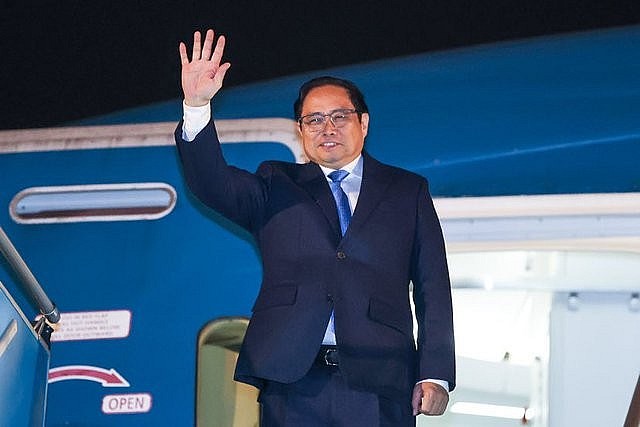 Thủ tướng Phạm Minh Chính rời Hà Nội lên đường dự Hội nghị cấp cao kỷ niệm 45 năm quan hệ ASEAN-EU và thăm 3 nước châu Âu