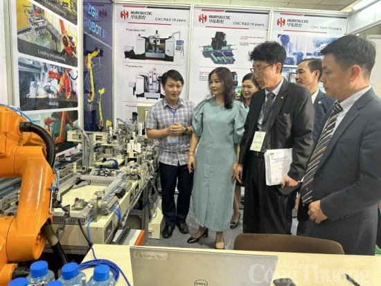 khai mac hoi cho san pham cong nghiep may moc thiet bi va tu dong hoa ha noi 2023