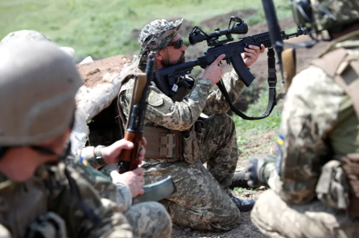 Chiến sự Nga-Ukraine 19/5: Nga chiếm khu “pháo đài” phía Tây, Ukraine chỉ còn kiểm soát chưa tới 1% Bakhmut
