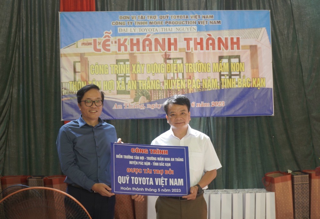 Quỹ Toyota Việt Nam xây dựng điểm trường cho trẻ em vùng sâu, vùng xa tỉnh Bắc Kạn và Nghệ An