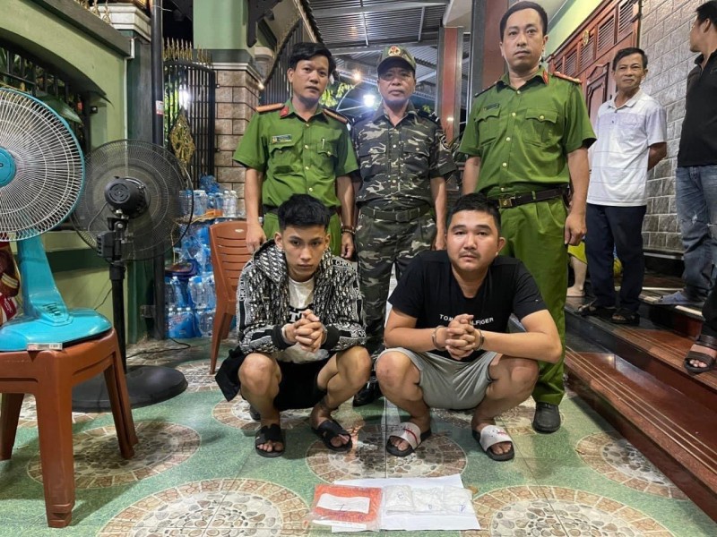 Quảng Trị: Liên tiếp bắt giữ các vụ tàng trữ, mua bán trái phép chất ma tuý