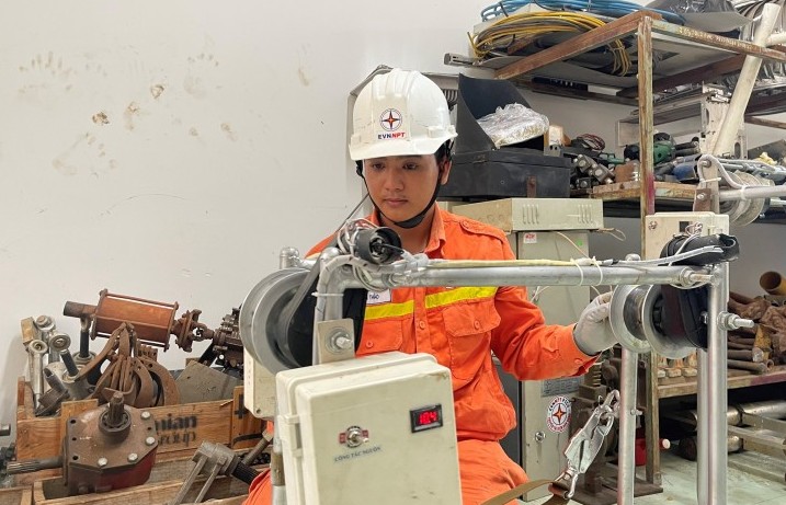 Đinh Văn Thảo với những sáng kiến tiền tỷ cho ngành truyền tải điện