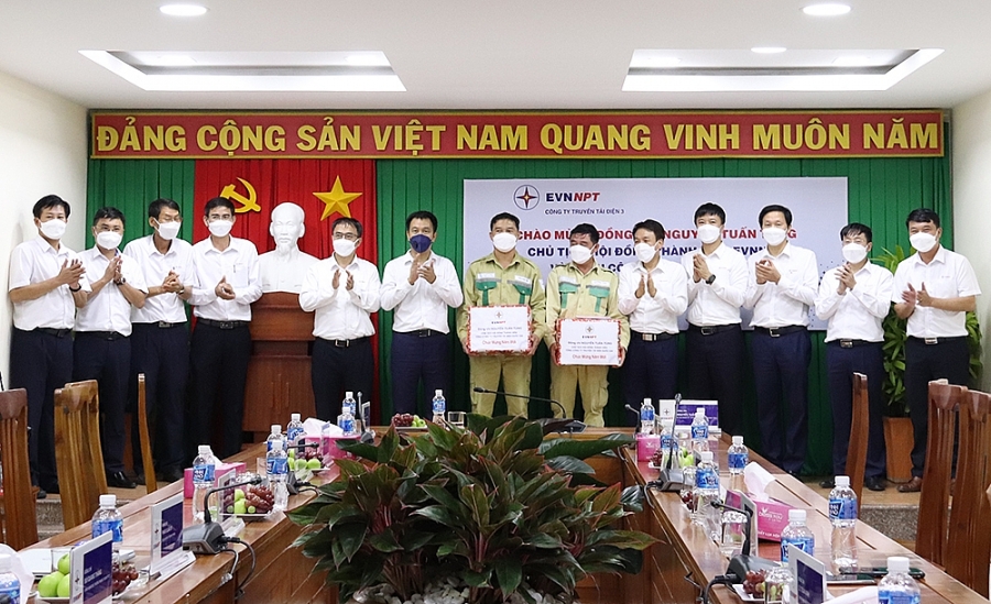 TTĐ Ninh Thuận: Nâng cao hiệu quả vận hành, giải tỏa tối đa công suất các nguồn năng lượng tái tạo