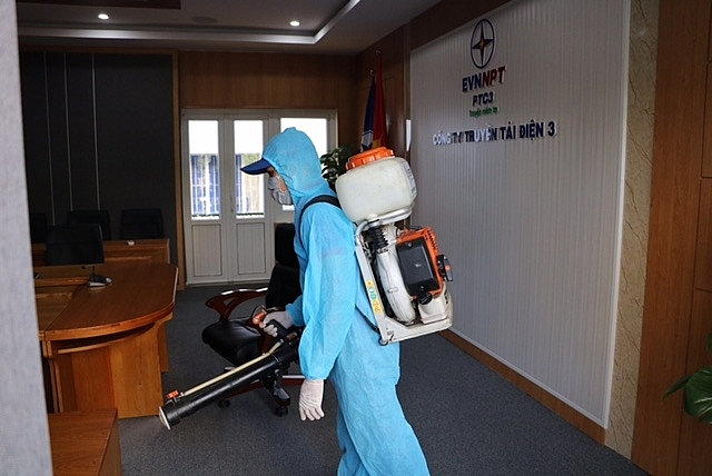 Xây dựng các kịch bản ứng phó COVID-19, EVNNPT quyết tâm thực hiện tốt mục tiêu kép Xây dựng các kịch bản ứng phó COVID-19, EVNNPT quyết tâm thực hiện tốt mục tiêu kép