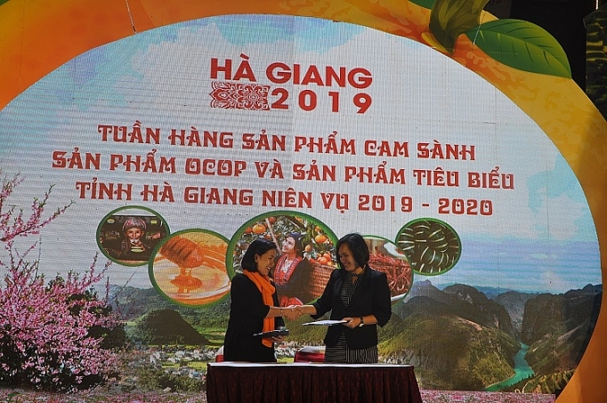 ha giang lan dau tien gioi thieu dac san tai bigc