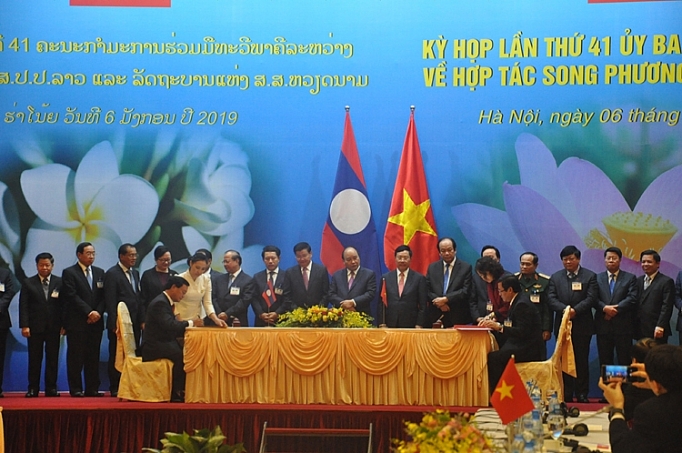 dong luc moi dua hop tac viet nam lao di vao chieu sau thuc chat