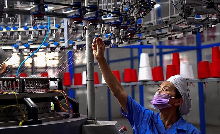 Hệ thống cảnh báo sớm: Hỗ trợ doanh nghiệp ứng phó các vụ kiện phòng vệ thương mại Hệ thống cảnh báo sớm: Hỗ trợ doanh nghiệp ứng phó các vụ kiện phòng vệ thương mại