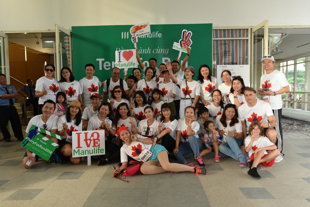 manulife viet nam tham gia chuong trinh chay bo tu thien terry fox 2018