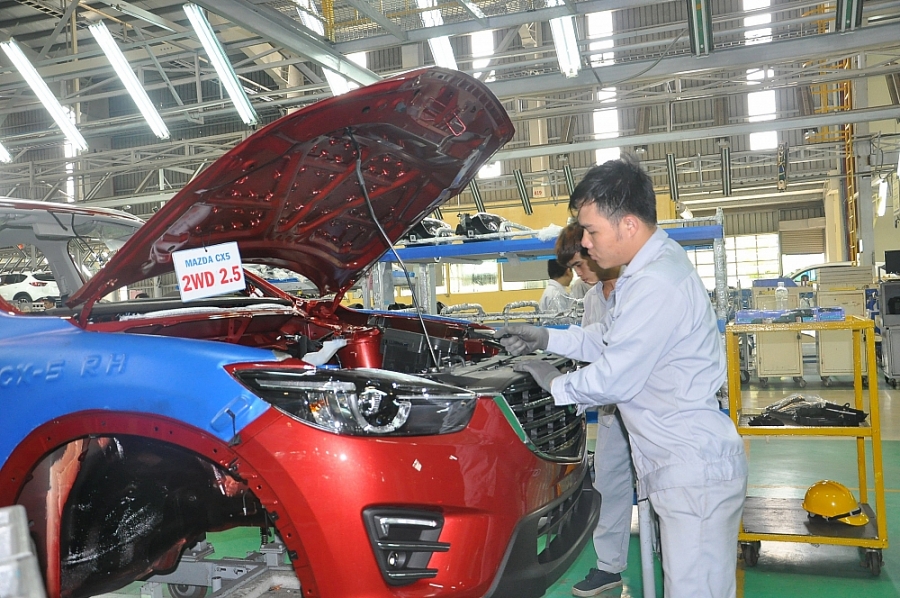 Chủ động các phương án tháo gỡ khó khăn, thúc đẩy sản xuất