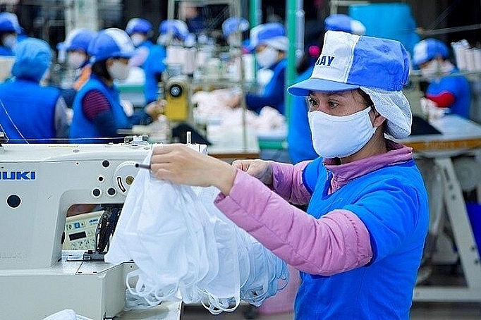 Việt Nam đủ năng lực trở thành quốc gia sản xuất khẩu trang vải ...