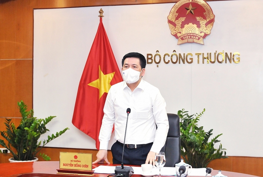 Bộ trưởng Bộ Công Thương Nguyễn Hồng Diên chủ trì buổi làm việc với các doanh nghiệp ngành thép Bộ trưởng Bộ Công Thương Nguyễn Hồng Diên chủ trì buổi làm việc với các doanh nghiệp ngành thép