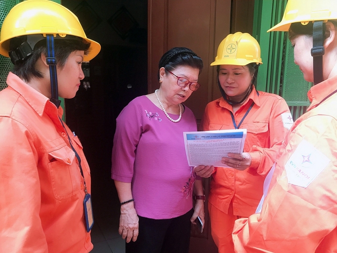 evn hanoi day manh tuyen truyen an toan dien mua mua bao