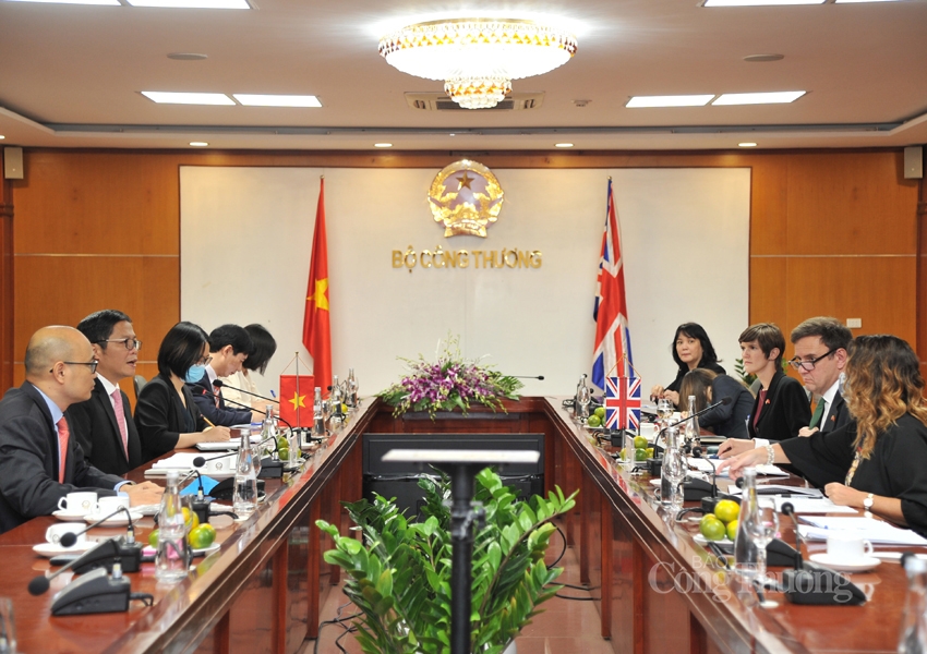 Việt Nam và Anh thúc đẩy hiệp định thương mại song phương