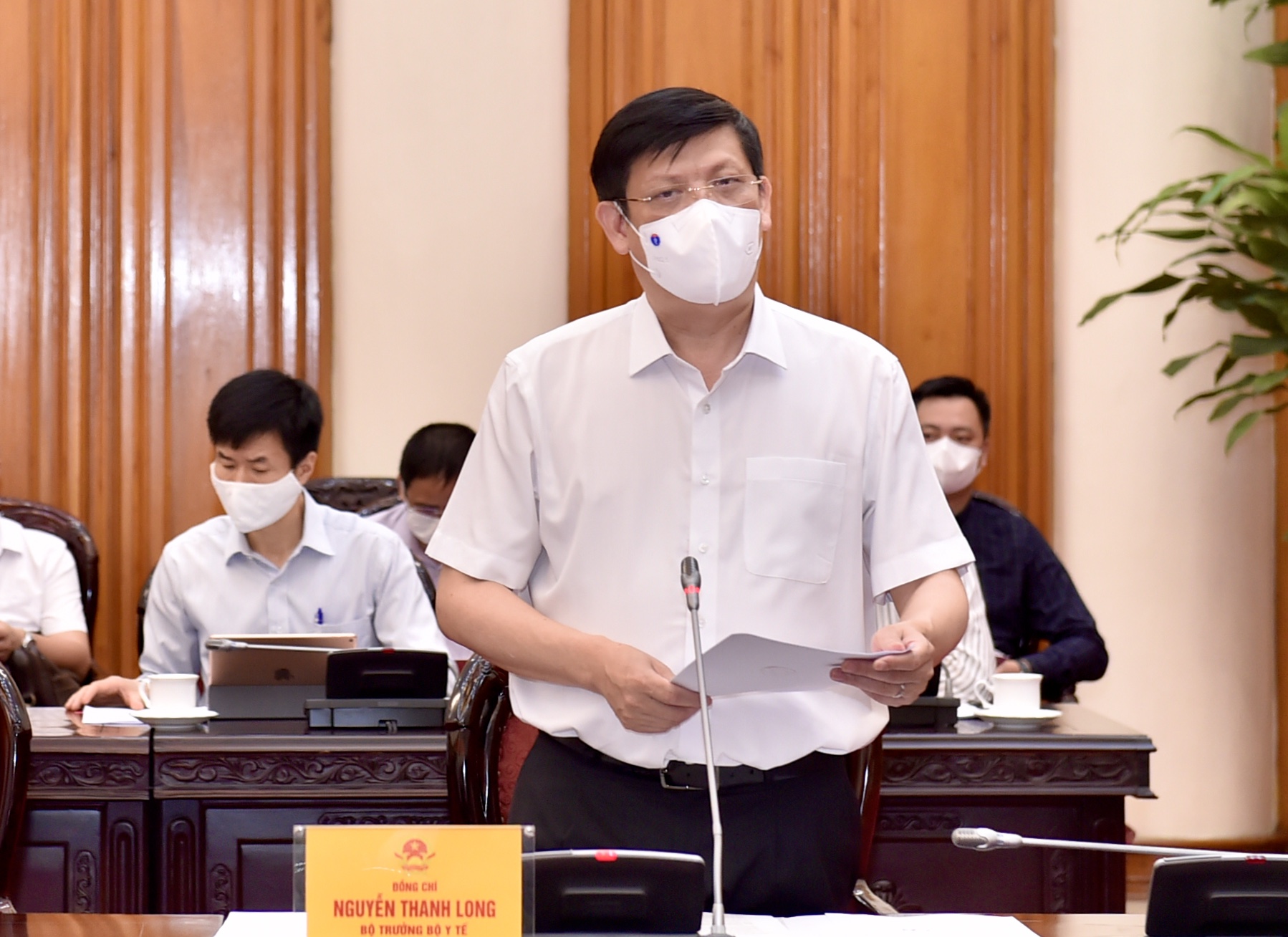 Thủ tướng làm việc với Bộ Y tế: Quyết định những vấn đề cấp bách để phòng chống dịch hiệu quả hơn