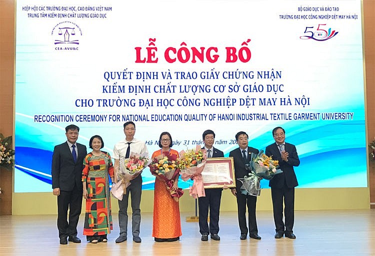 HTU vào Top 50 Trường đại học được công nhận đạt tiêu chuẩn chất lượng giáo dục