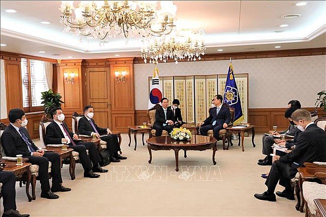 Thủ tướng Hàn Quốc tiếp Thường trực Ban Bí thư Võ Văn Thưởng