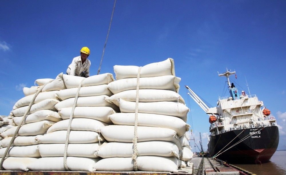 Giá lúa gạo hôm nay 29/5: Xuất khẩu gạo sẽ lạc quan hơn vào tháng 6