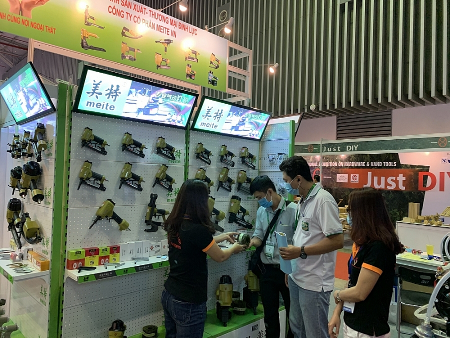 Lần đầu tiên triển lãm gian hàng “từ xa” tại Hội chợ Vietnam Expo 2020 Lần đầu tiên triển lãm gian hàng “từ xa” tại Hội chợ Vietnam Expo 2020