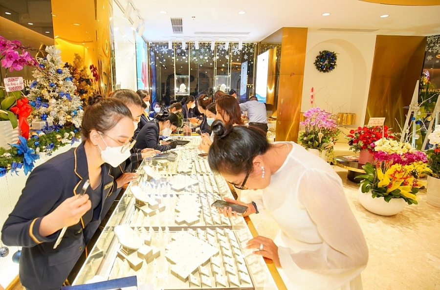IJC khai trương 15 cửa hàng - Top 4 thương hiệu vàng và trang sức lớn nhất Việt Nam