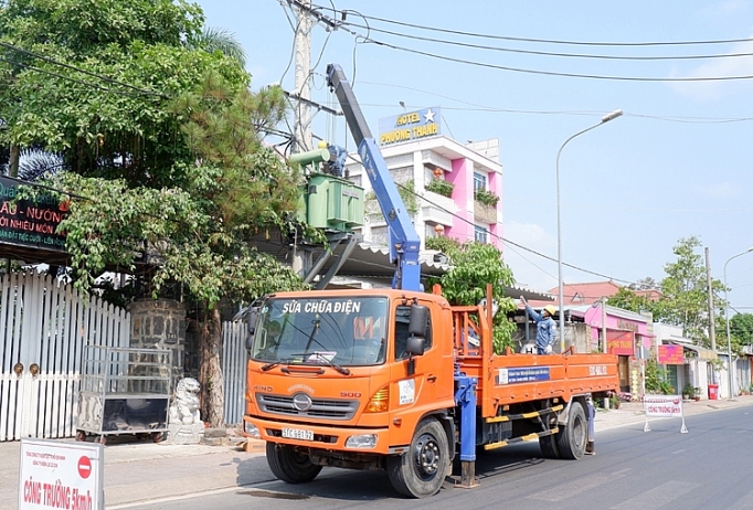 huy dong moi nguon luc dam bao cung cap dien phong chong dich covid 19