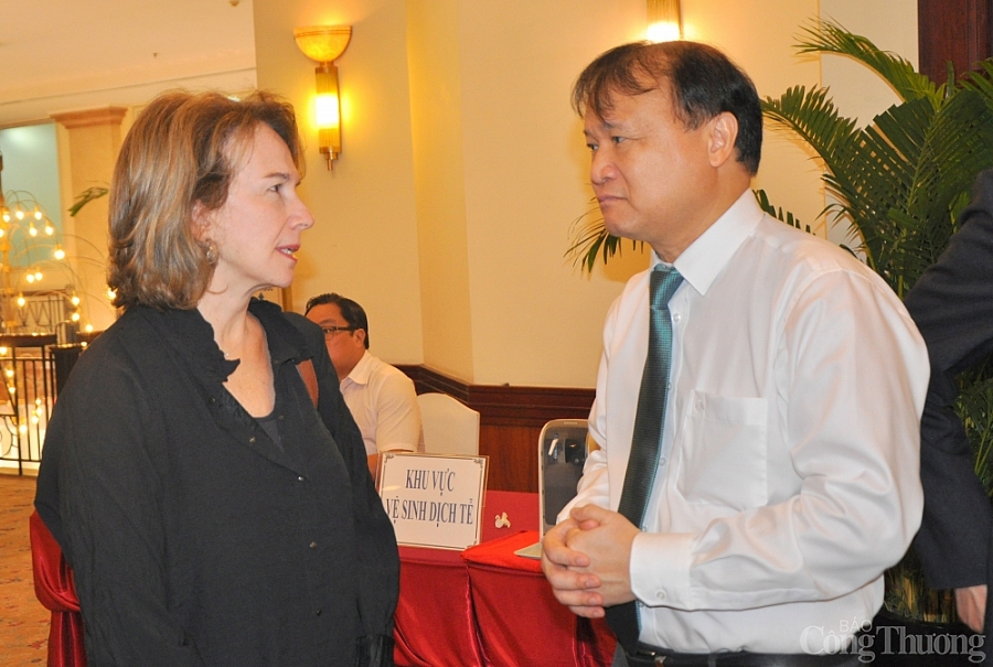 Ưu tiên phát triển nguồn nhân lực ngành công nghiệp vật liệu: Cần cơ chế, chính sách đặc thù