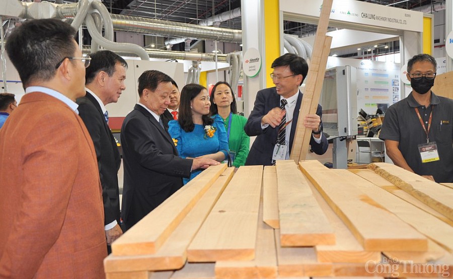 Bifa Wood Vietnam 2022: Cơ hội cho các doanh nghiệp ngành gỗ tiếp cận công nghệ mới Bifa Wood Vietnam 2022: Cơ hội cho các doanh nghiệp ngành gỗ tiếp cận công nghệ mới
