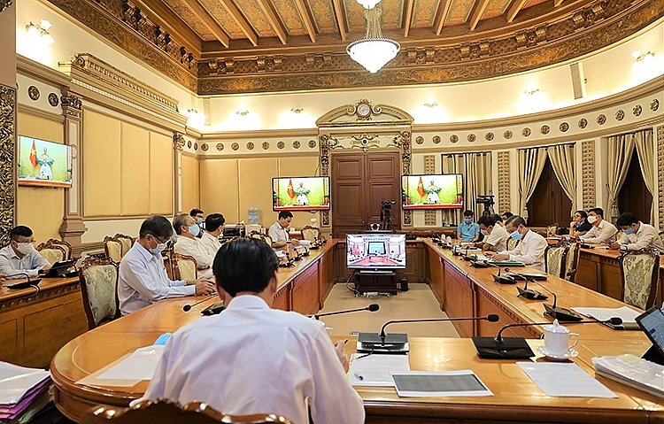 kinh te tp ho chi minh se tang nhanh trong quy 42020