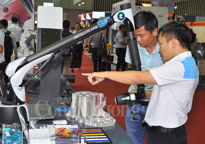 metalex vietnam 2019 hoi tu cong nghe va gai phap gia cong kim loai moi nhat nhat