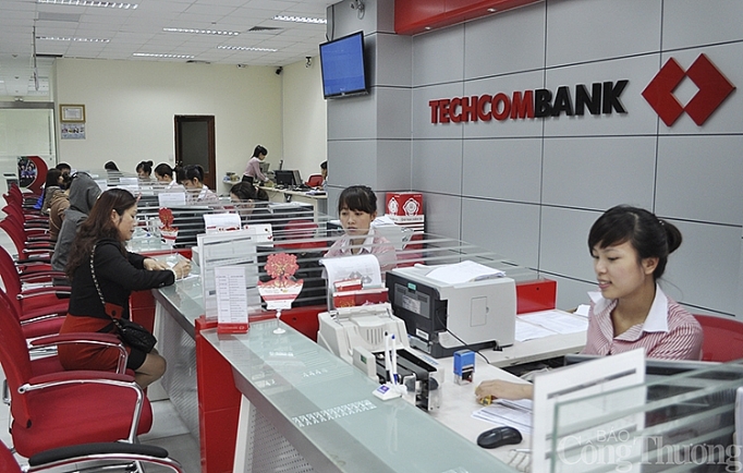nghe an ngan hang giam lai uu tien nganh nghe bi anh huong nang boi dich benh