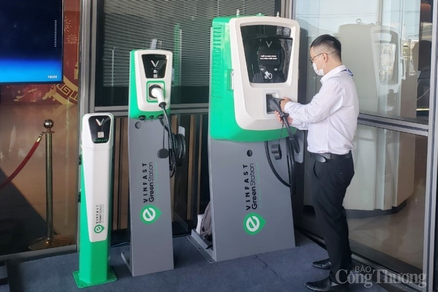 Đà Nẵng: Đảm bảo hạ tầng, tạo cơ chế đủ “hấp dấn” nhà đầu tư xây dựng trạm sạc xe điện Đà Nẵng: Đảm bảo hạ tầng, tạo cơ chế đủ “hấp dẫn” nhà đầu tư xây dựng trạm sạc xe điện