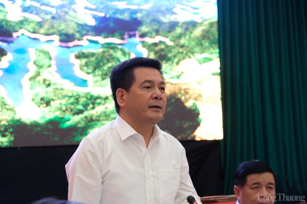 Bộ trưởng Nguyễn Hồng Diên làm việc tại tỉnh  Đắk Nông