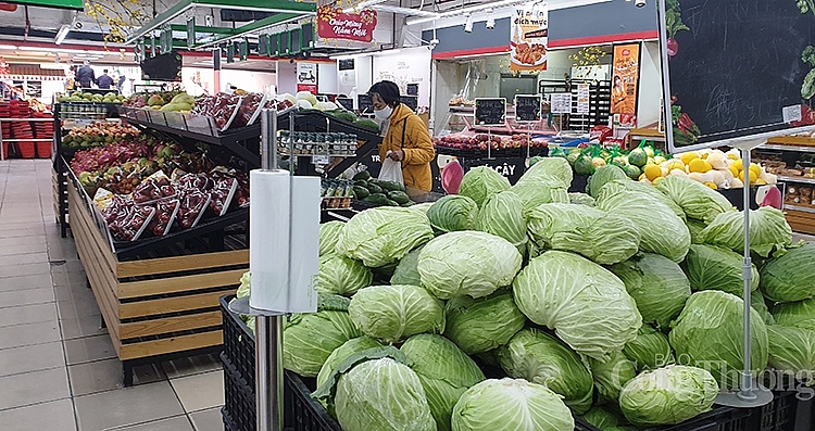 Rau củ được bán tại siêu thị Vinmart Võ Thị Sáu