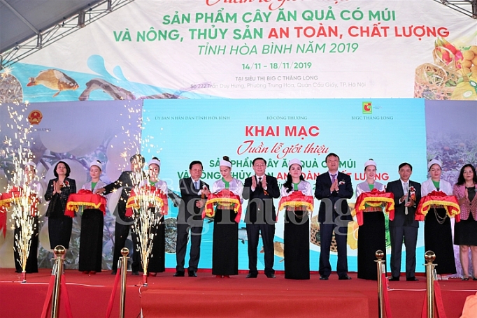 nong san an toan tinh hoa binh chinh phuc nguoi tieu dung ha noi