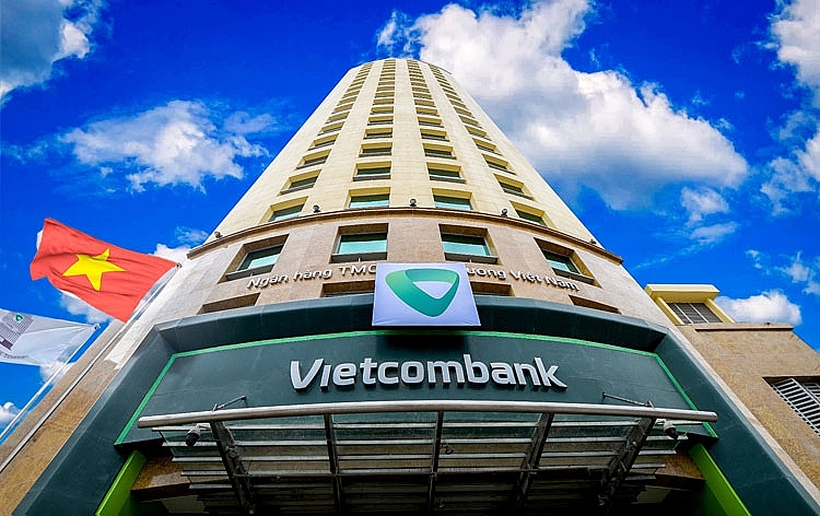 Vietcombank tiếp tục giảm lãi suất tiền vay hỗ trợ khách hàng bị ảnh hưởng bởi đại dịch Covid-19
